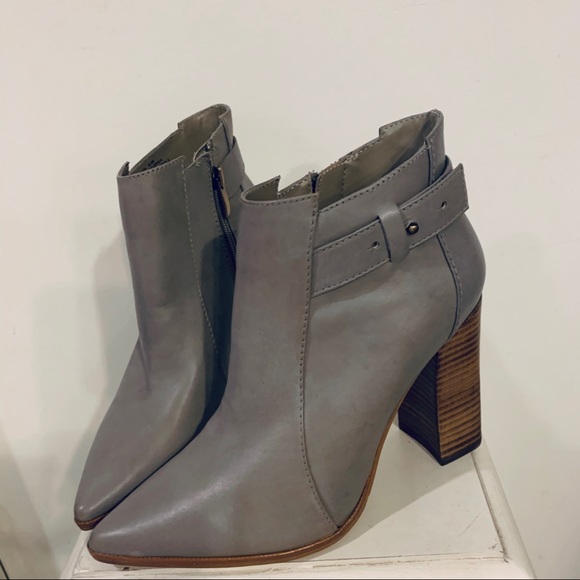 steve madden grey ankle boots